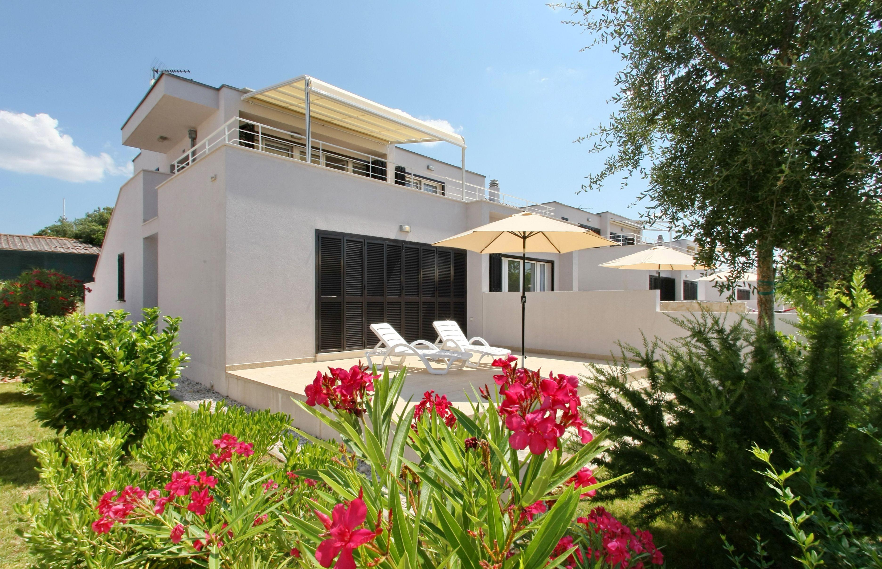 Sunnyside Apartments Resort Petrcane Exterior foto